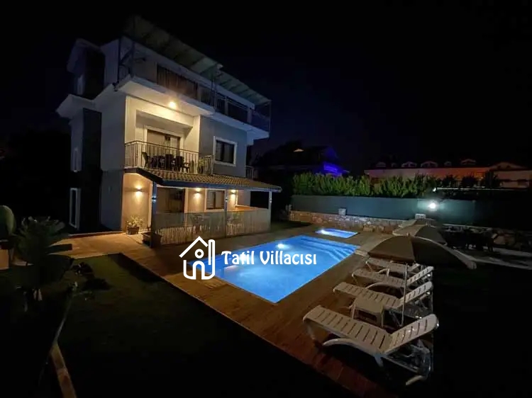Villa Deep