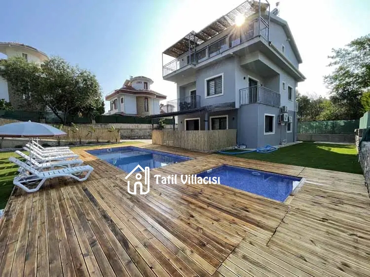 Villa Deep