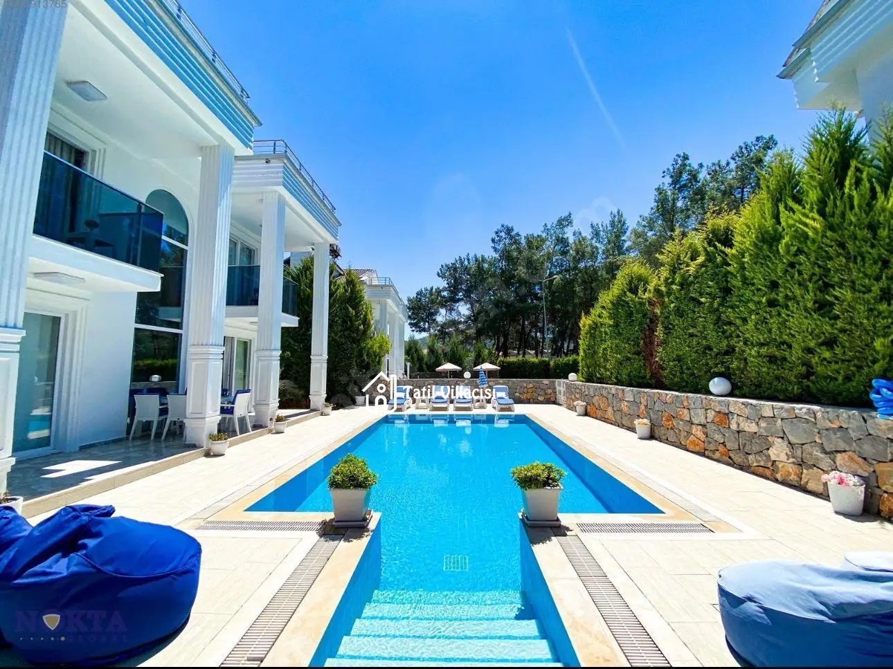 Villa Diva