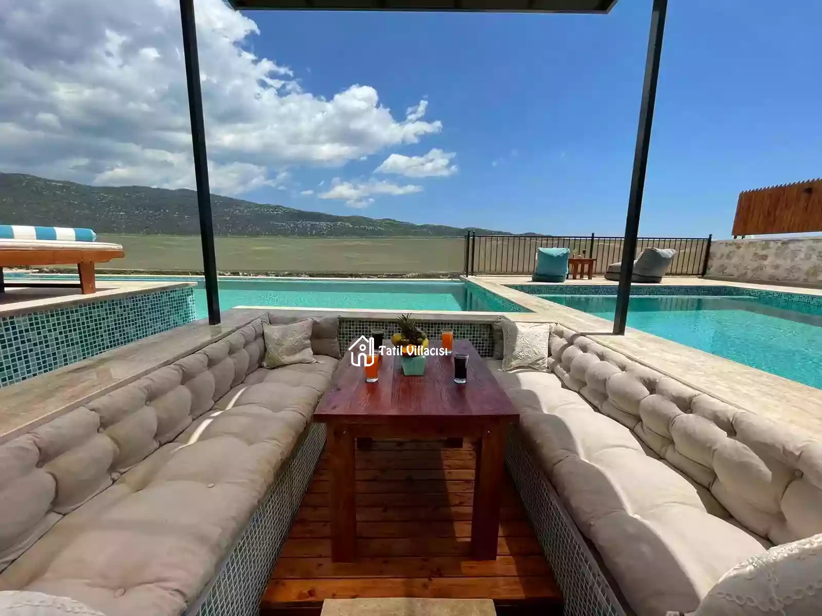 Villa Dublin