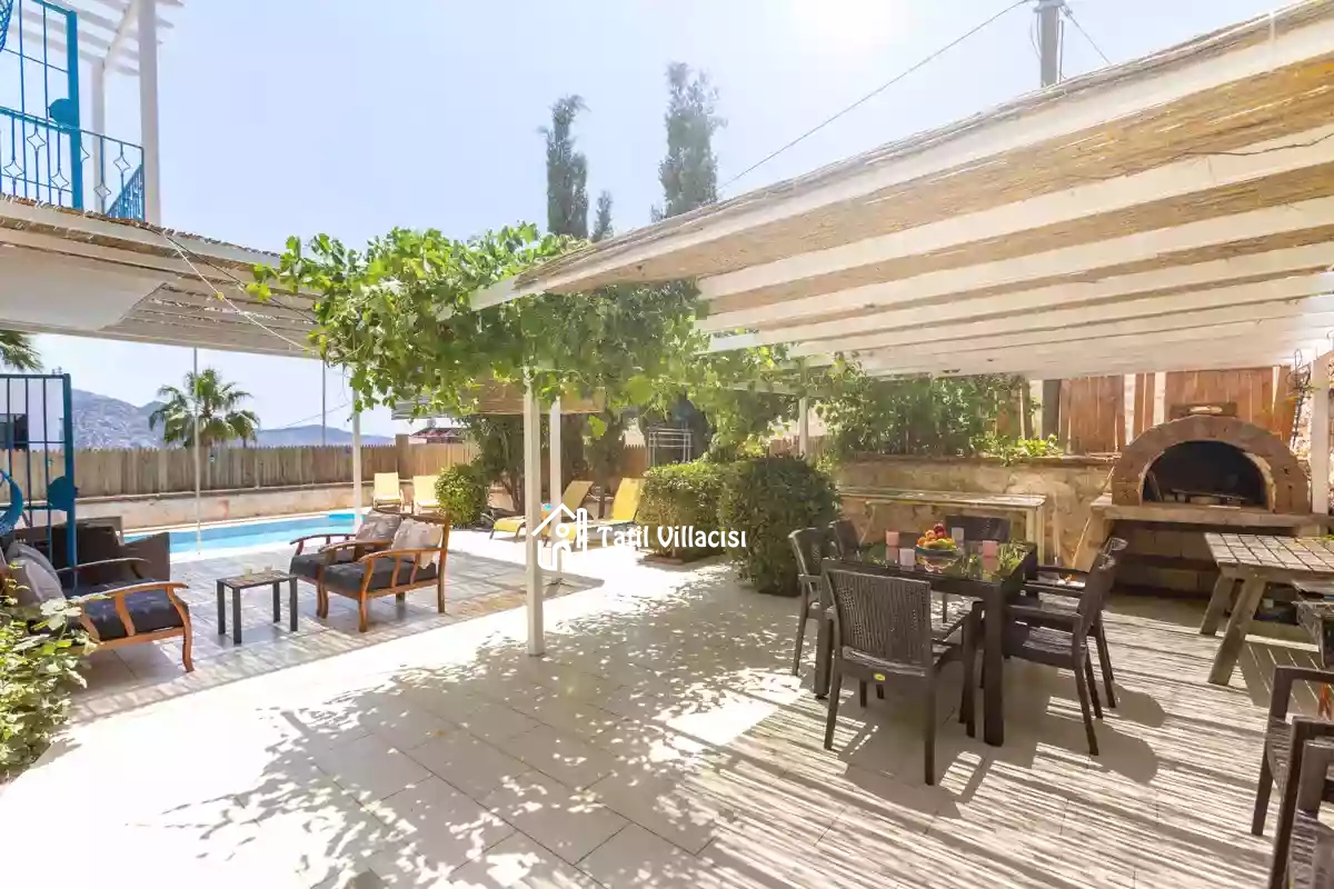 Villa EA