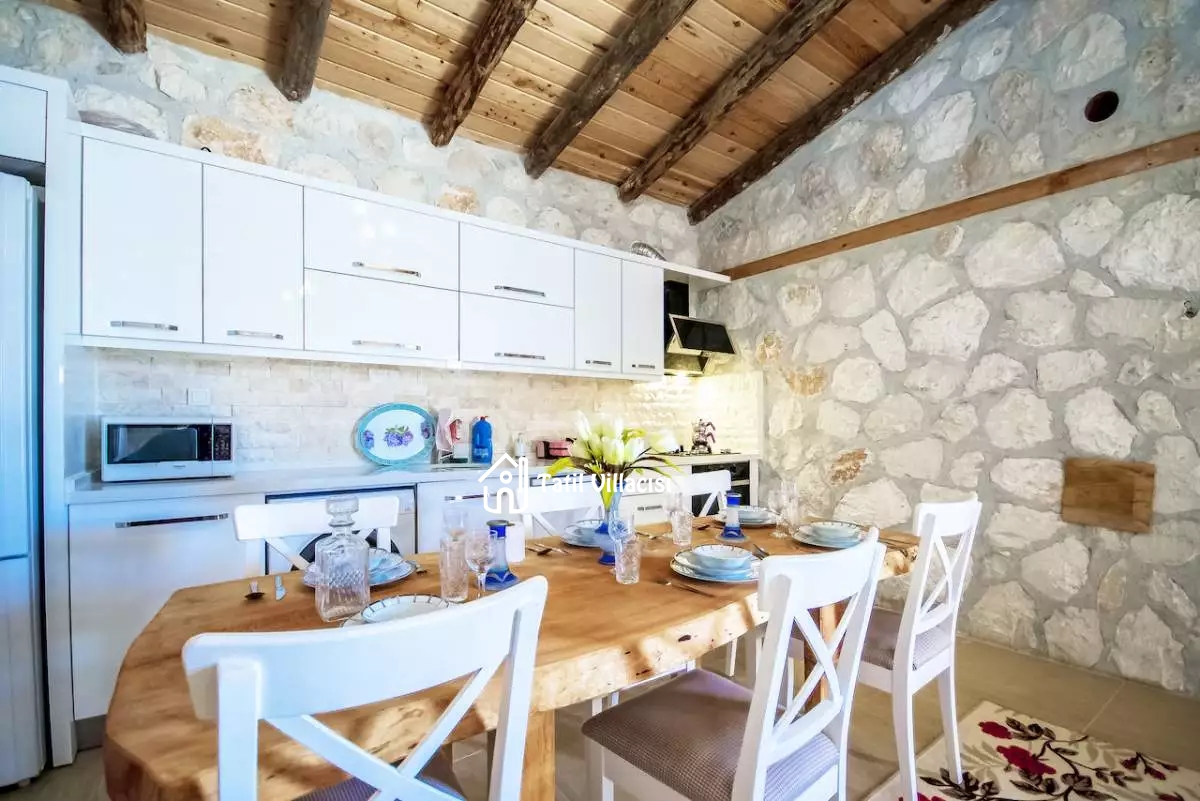 Villa Ebrar