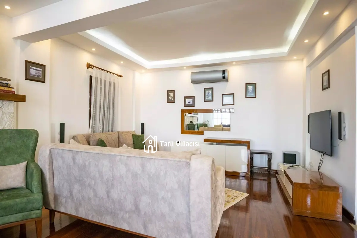Villa Elfuze