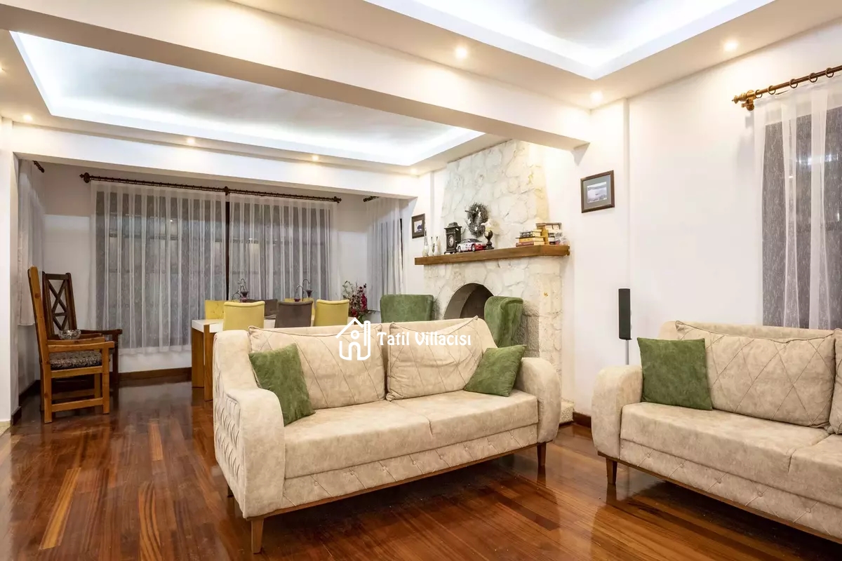 Villa Elfuze