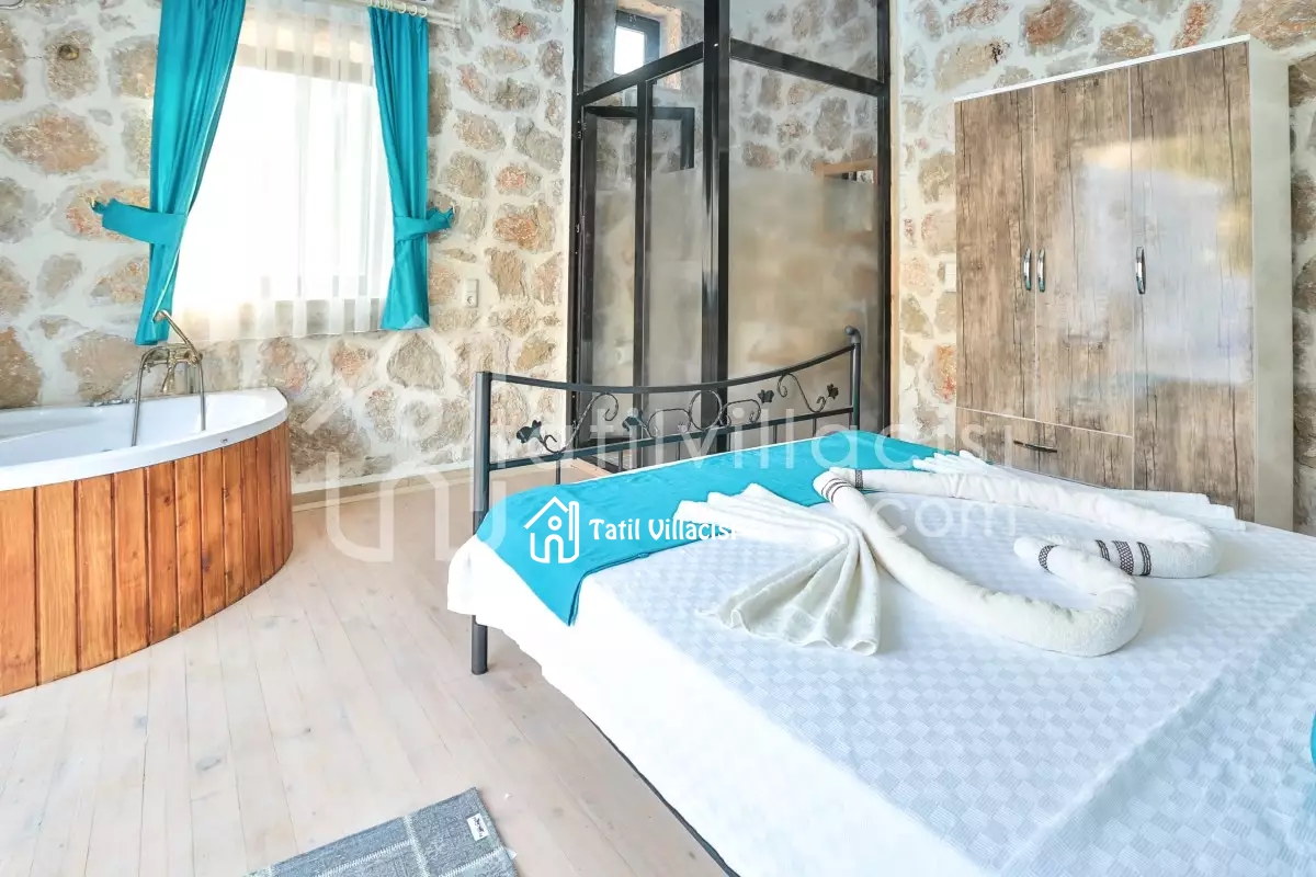 Villa Ella 1
