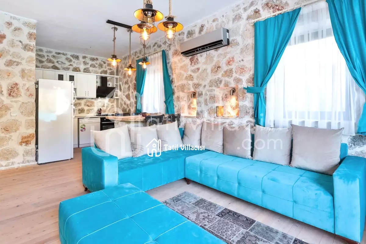 Villa Ella 2