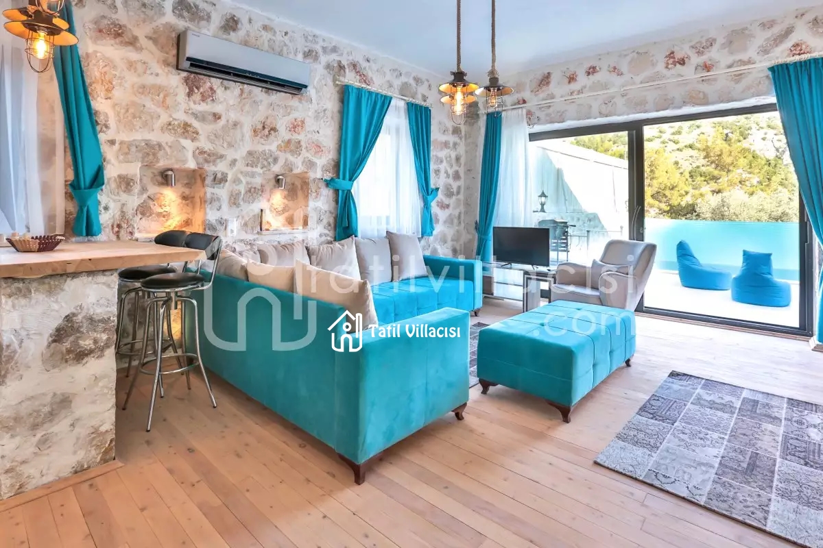 Villa Ella 2