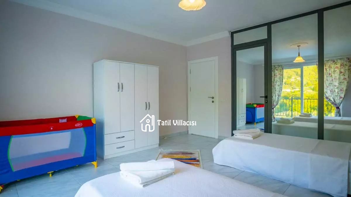 Villa Farah