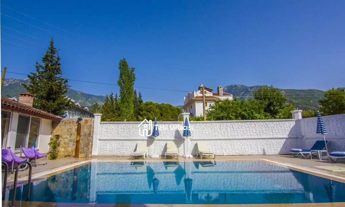 Villa Felisya