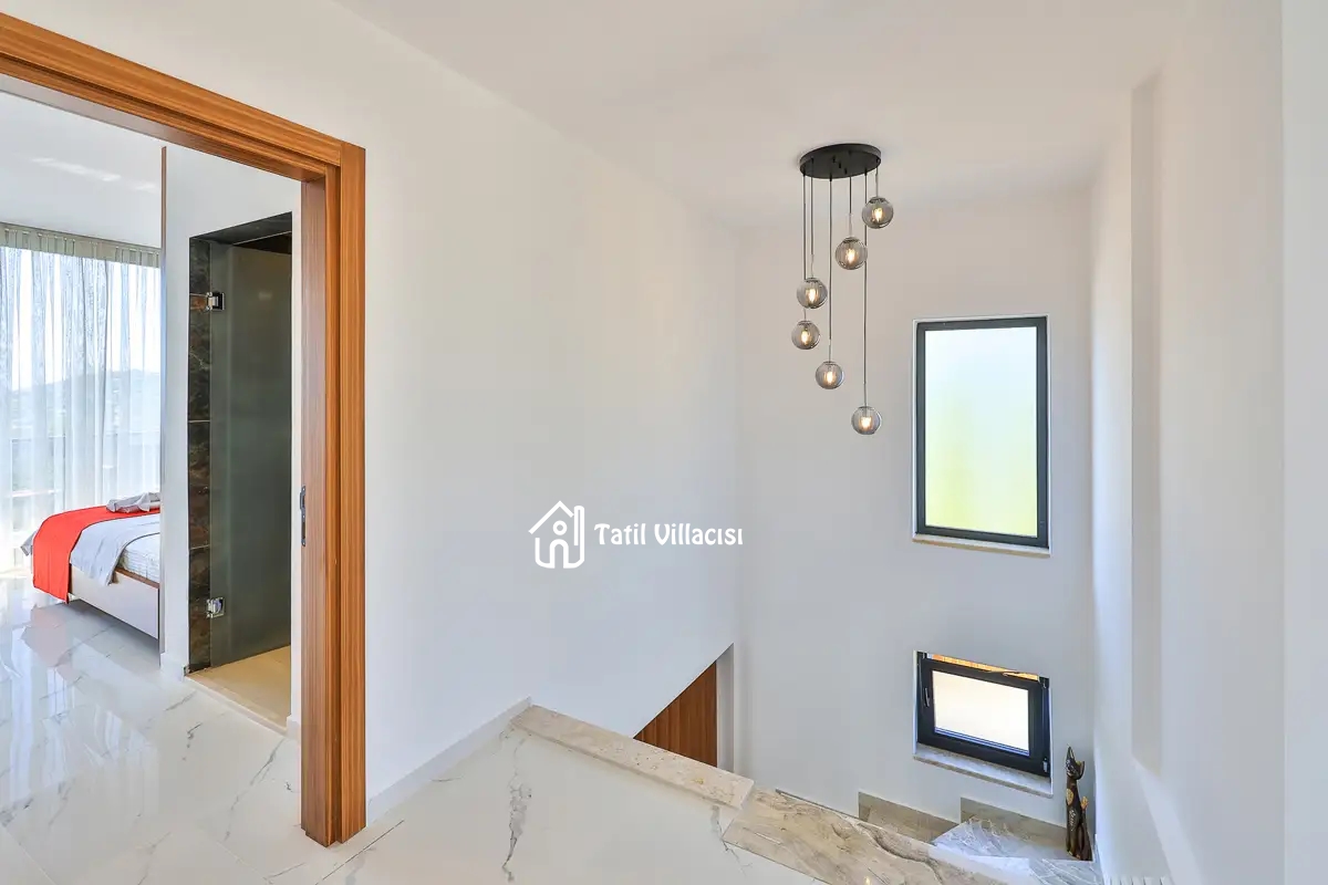 Villa Fi Manor