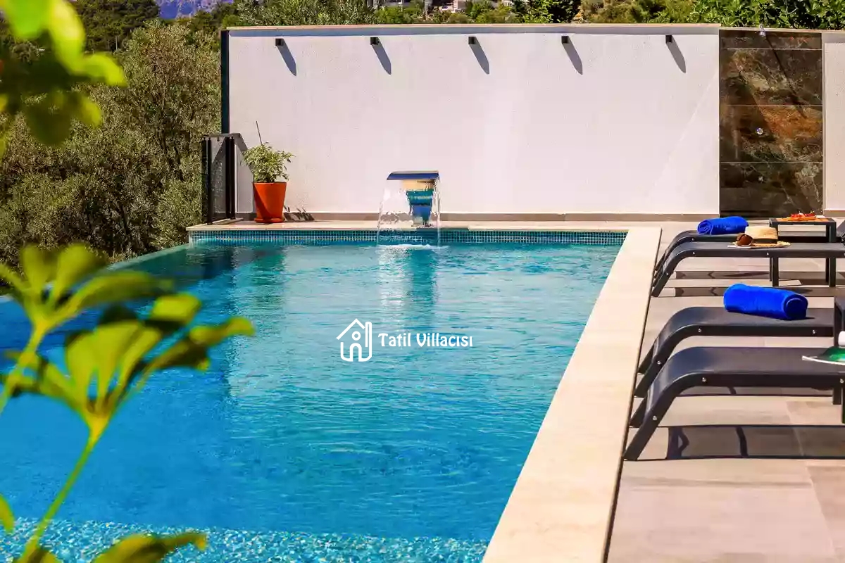 Villa Fi Manor