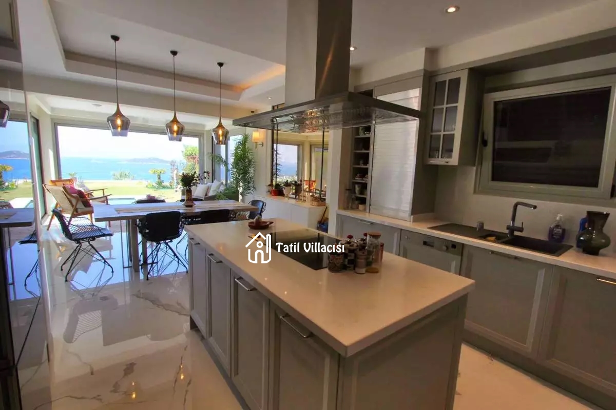 Villa Flower
