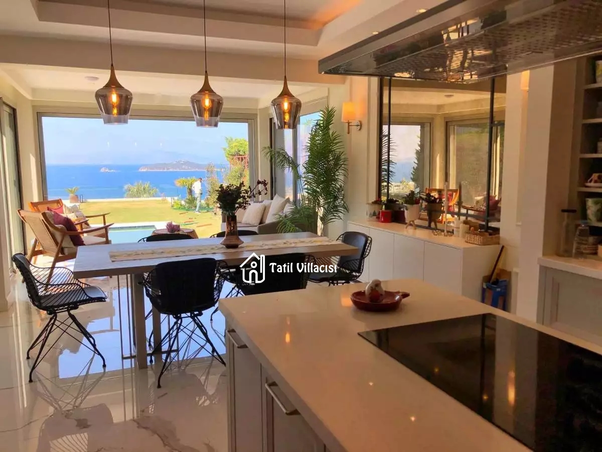 Villa Flower