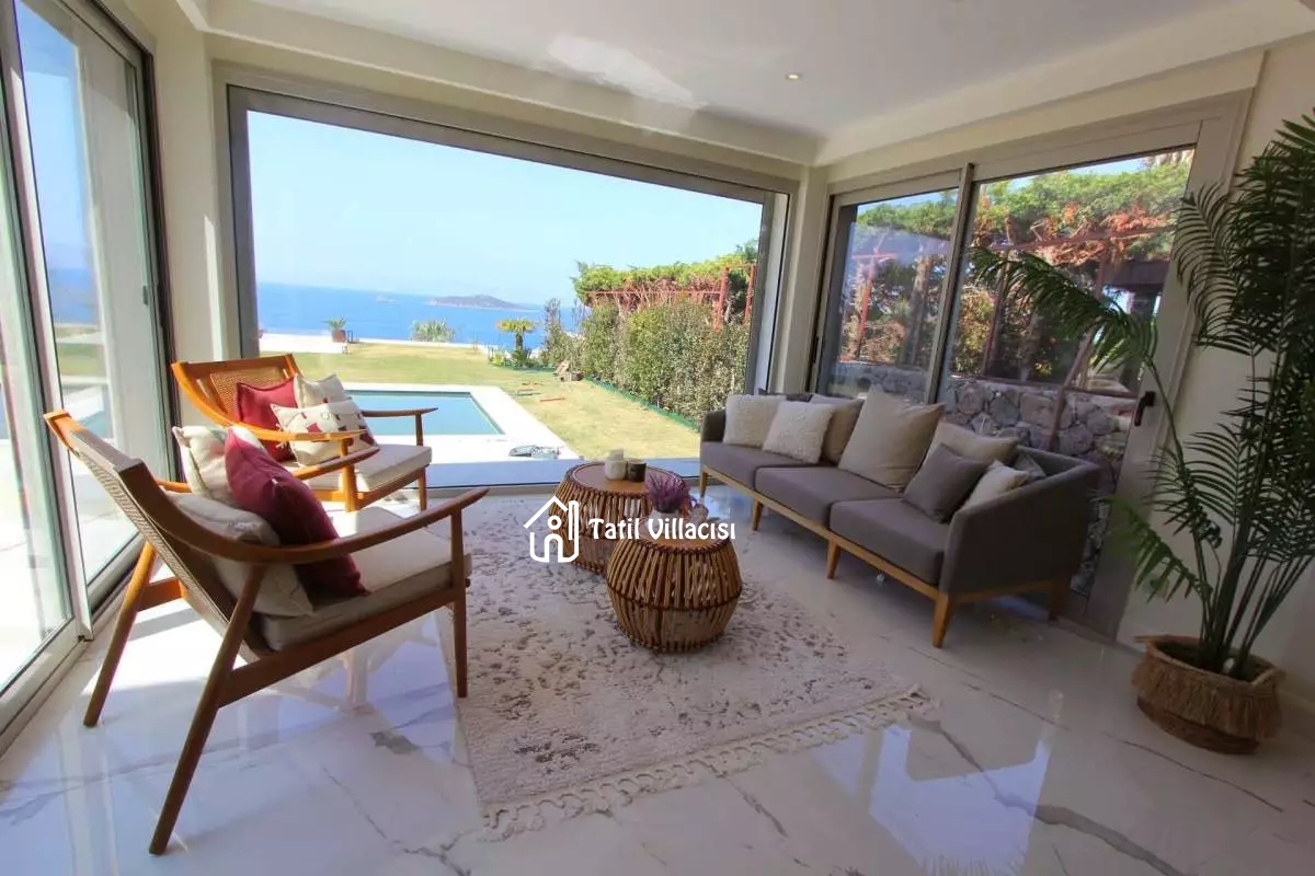 Villa Flower