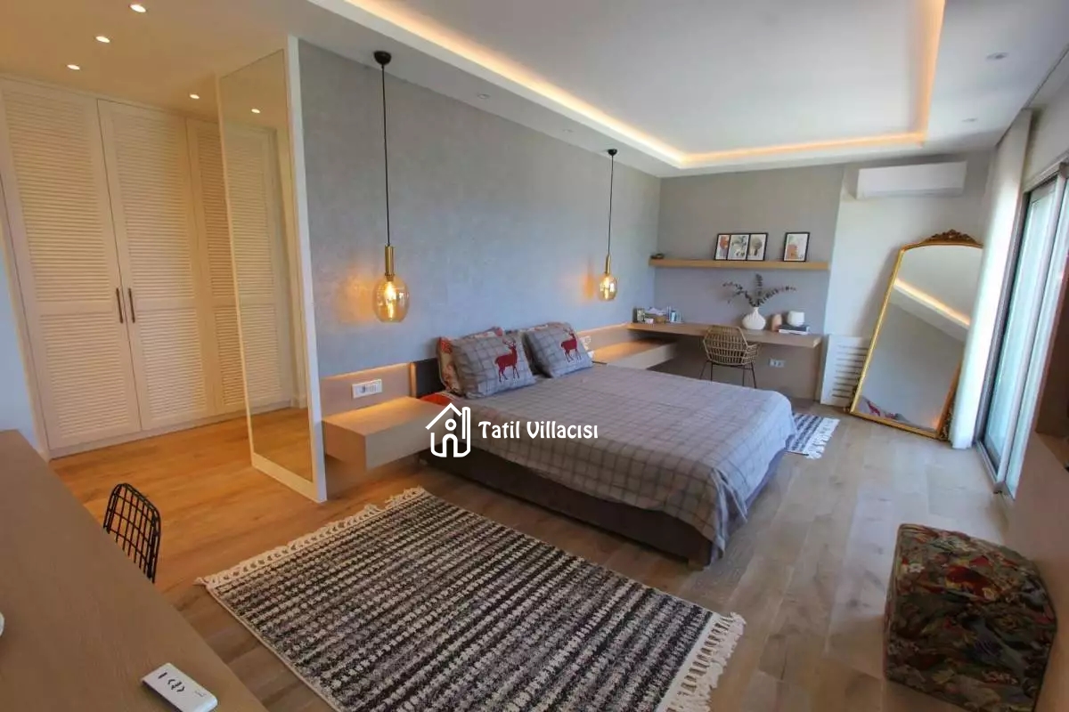 Villa Flower