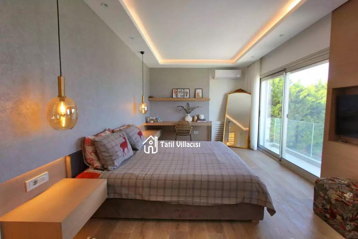 Villa Flower