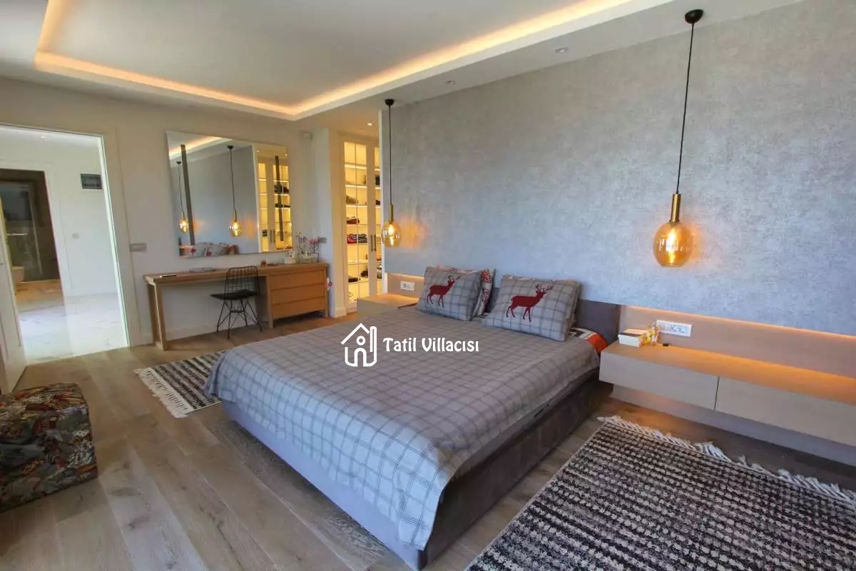 Villa Flower