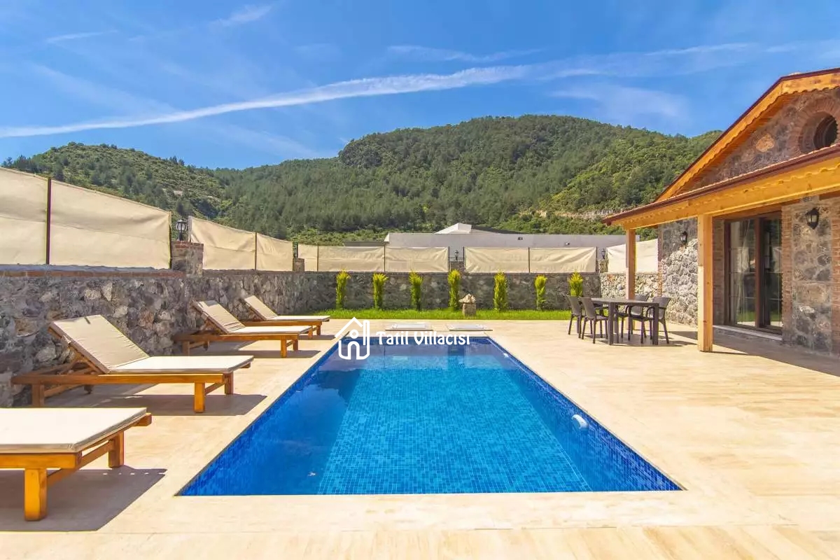 Villa Gemiler