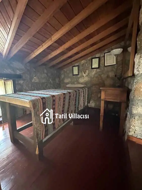 Villa Lynn