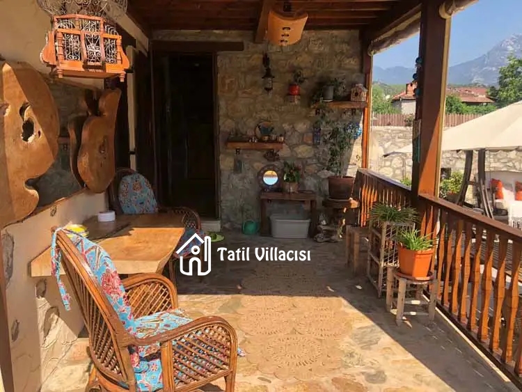 Villa Lynn