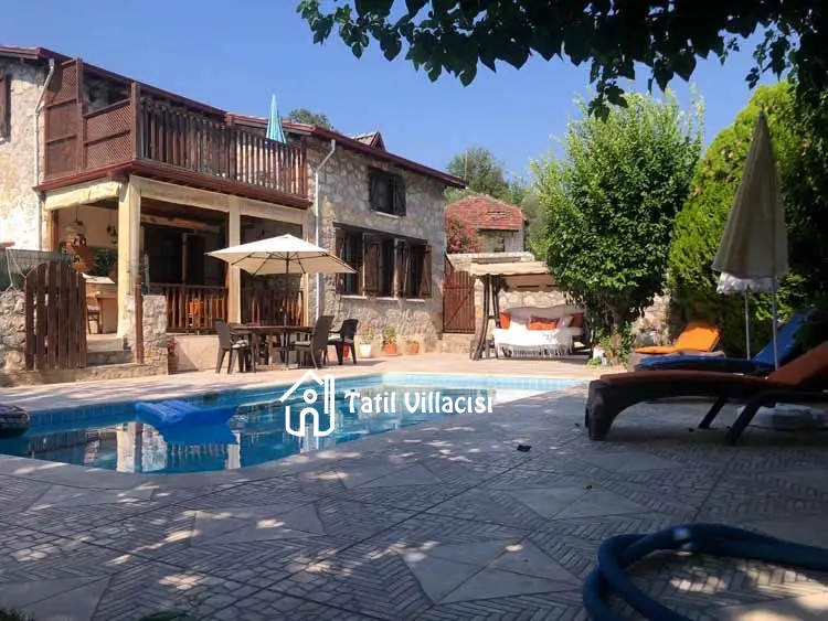 Villa Lynn