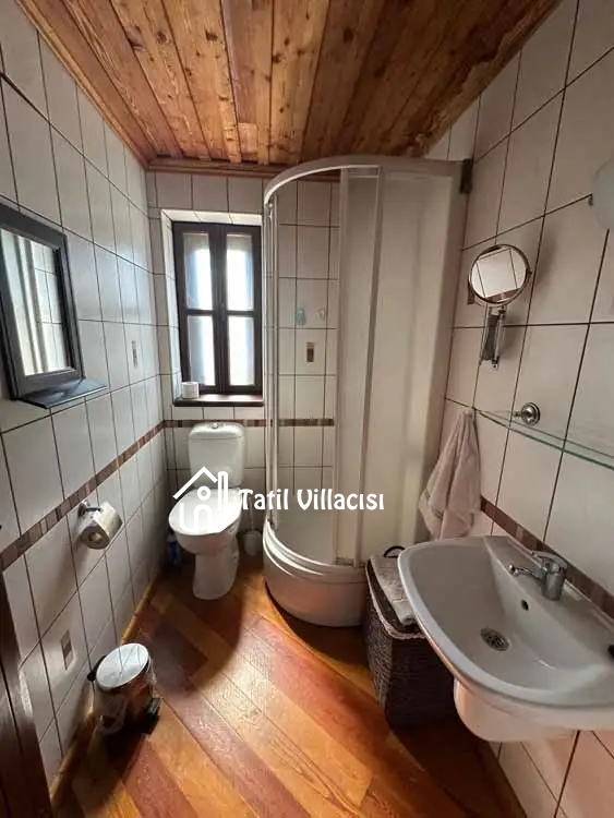 Villa Lynn