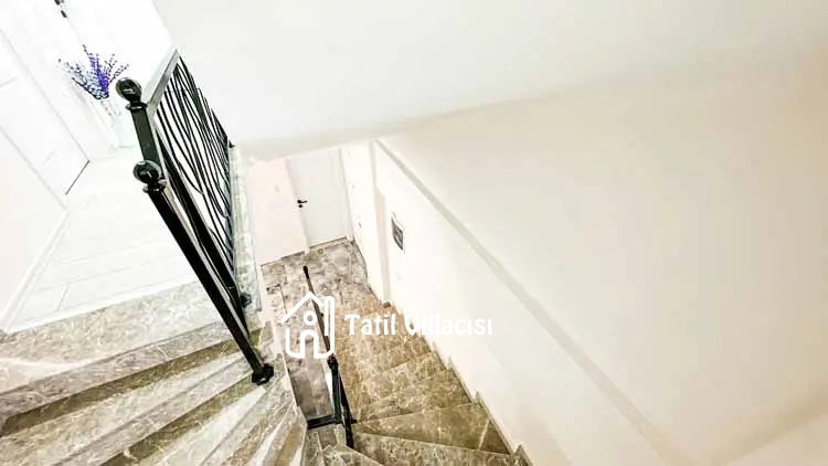 Villa Göl 2