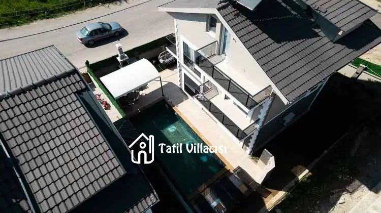 Villa Göl 2