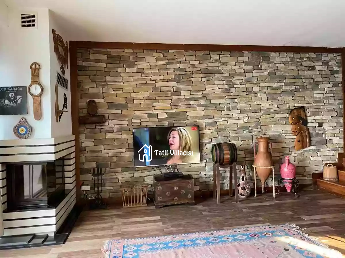 Villa Göl Evi 2