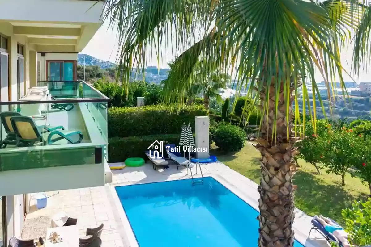 Villa Gold City 1