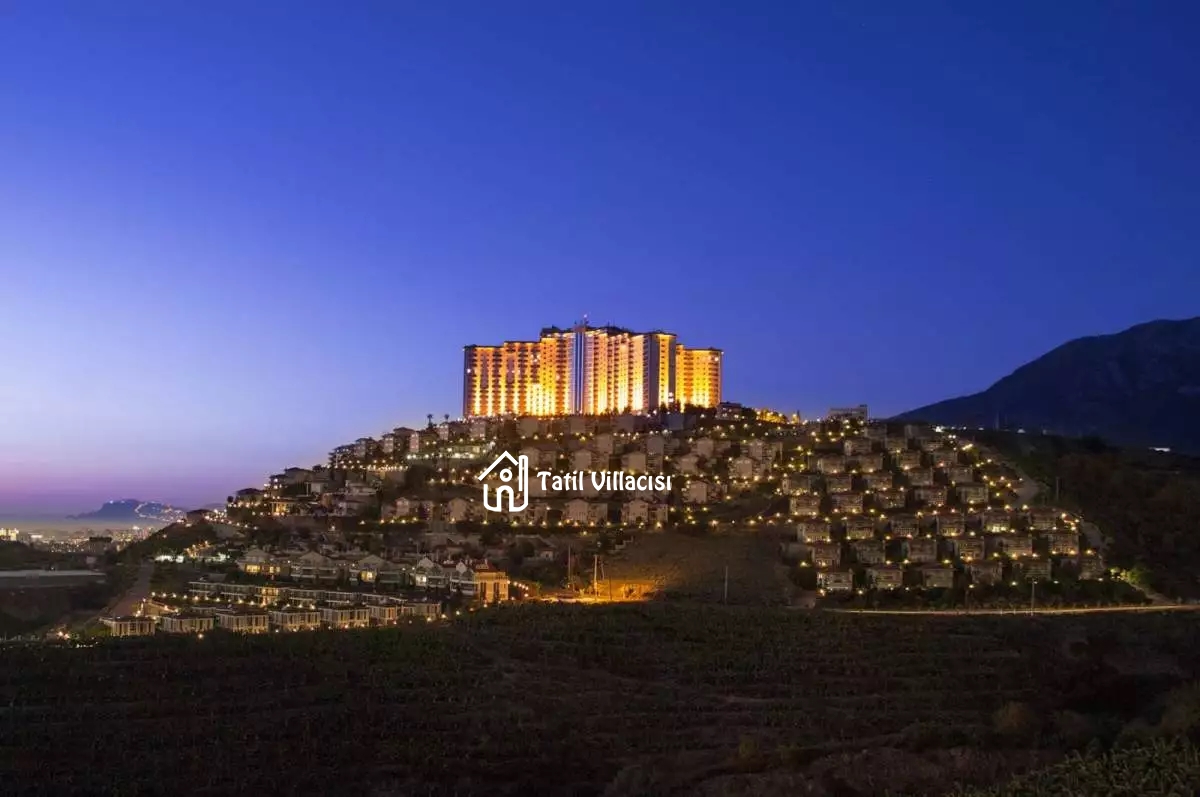 Villa Gold City 1