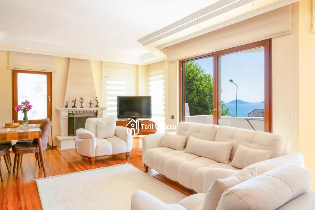 Villa Gold