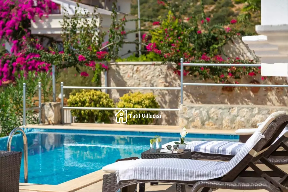 Villa Gold