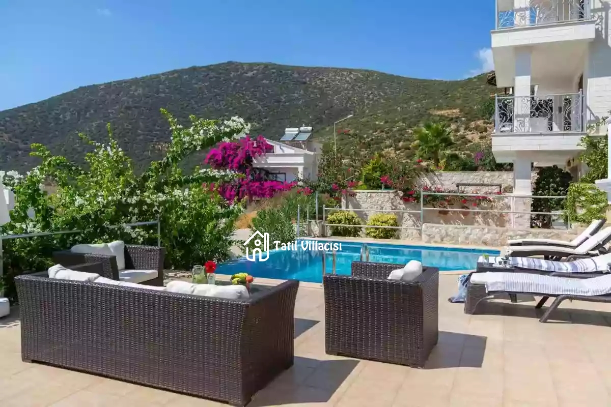 Villa Gold