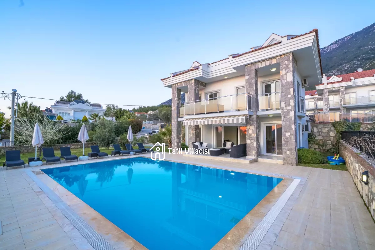Villa Golden