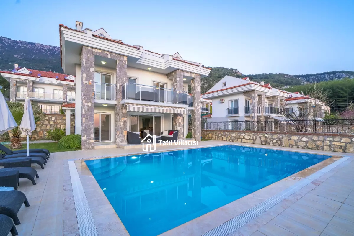 Villa Golden