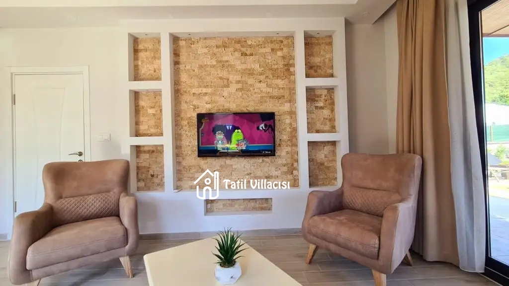 Villa Life 1