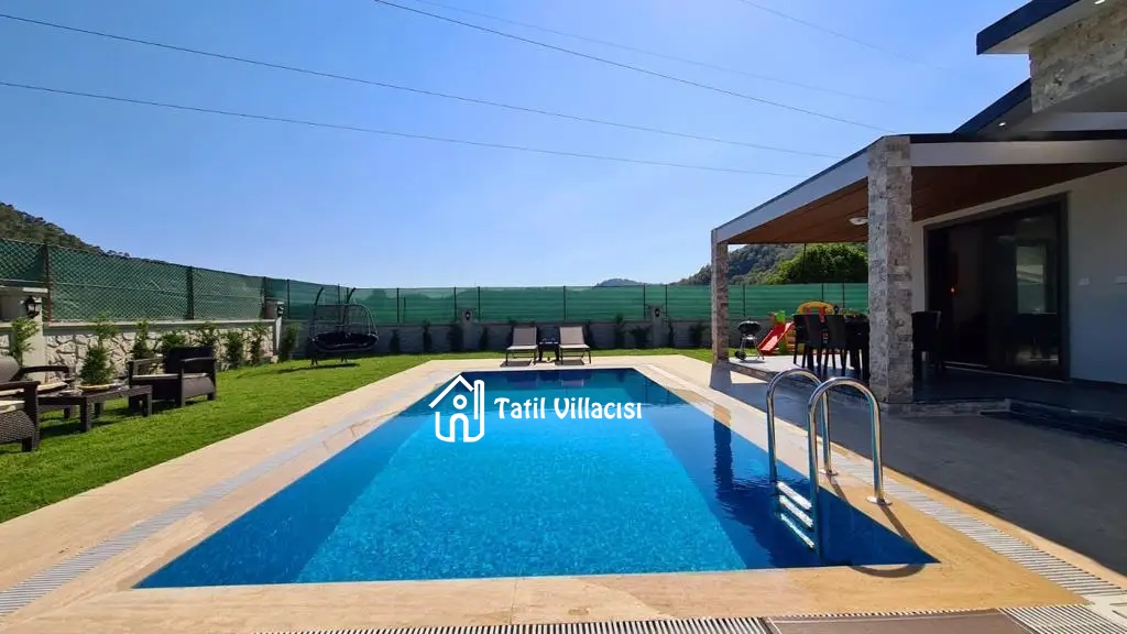 Villa Life 2