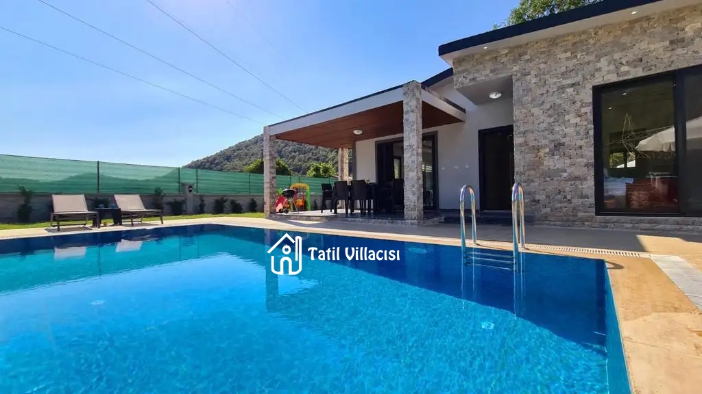 Villa Life 2