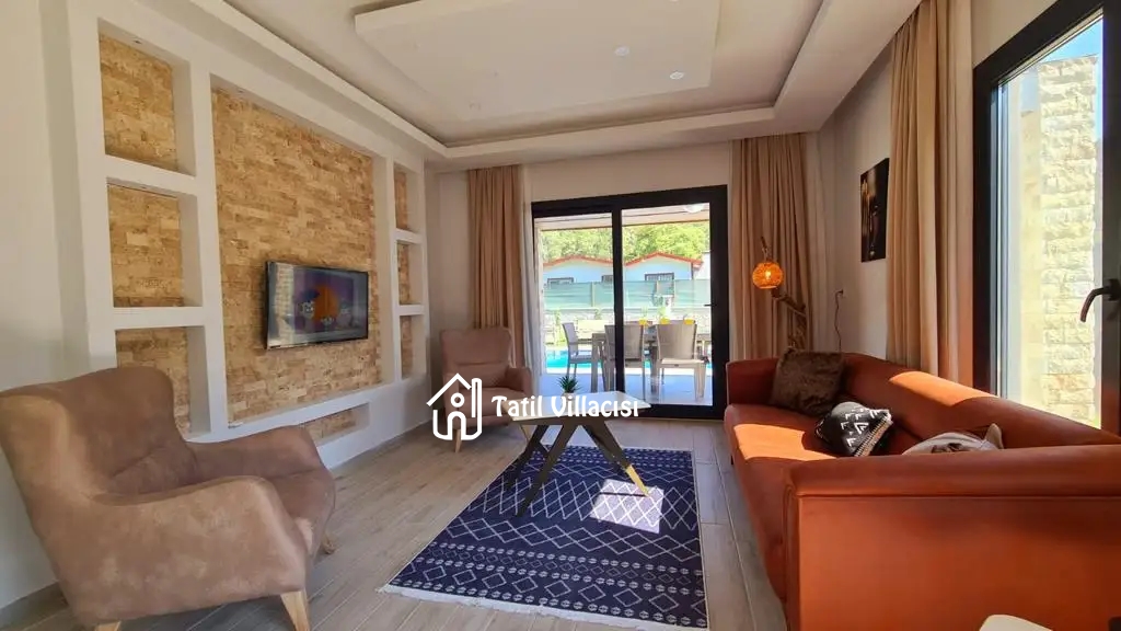 Villa Life 1
