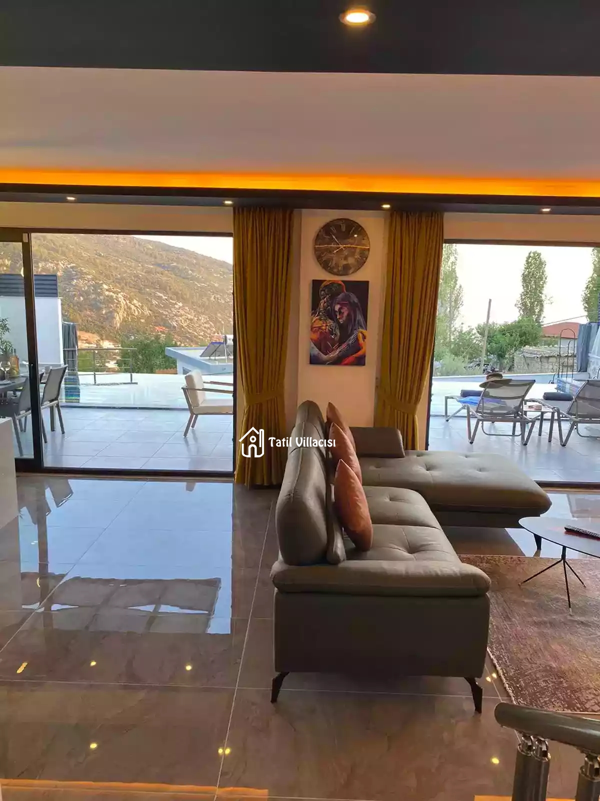 Villa Güney Duo
