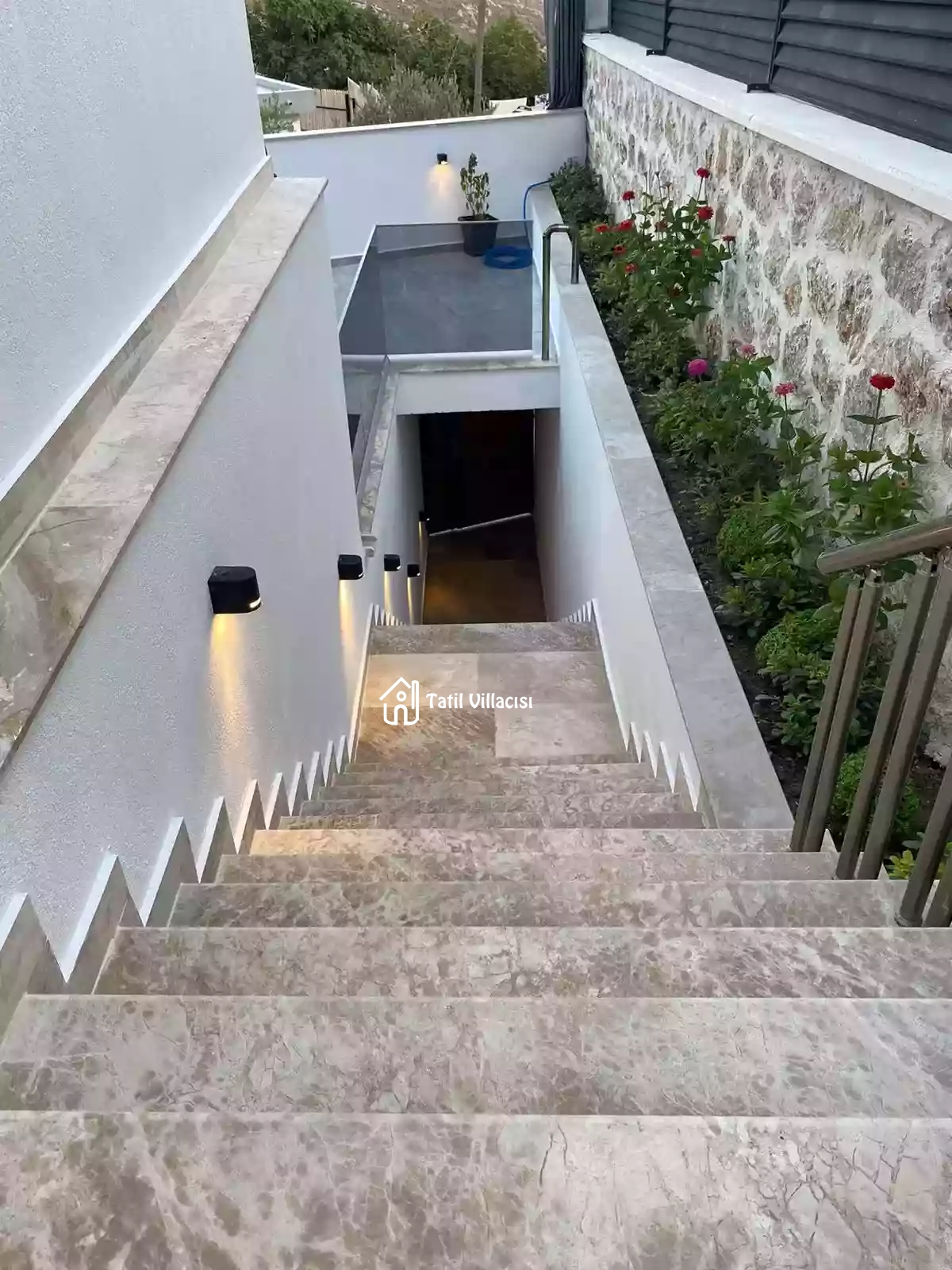 Villa Güney Duo