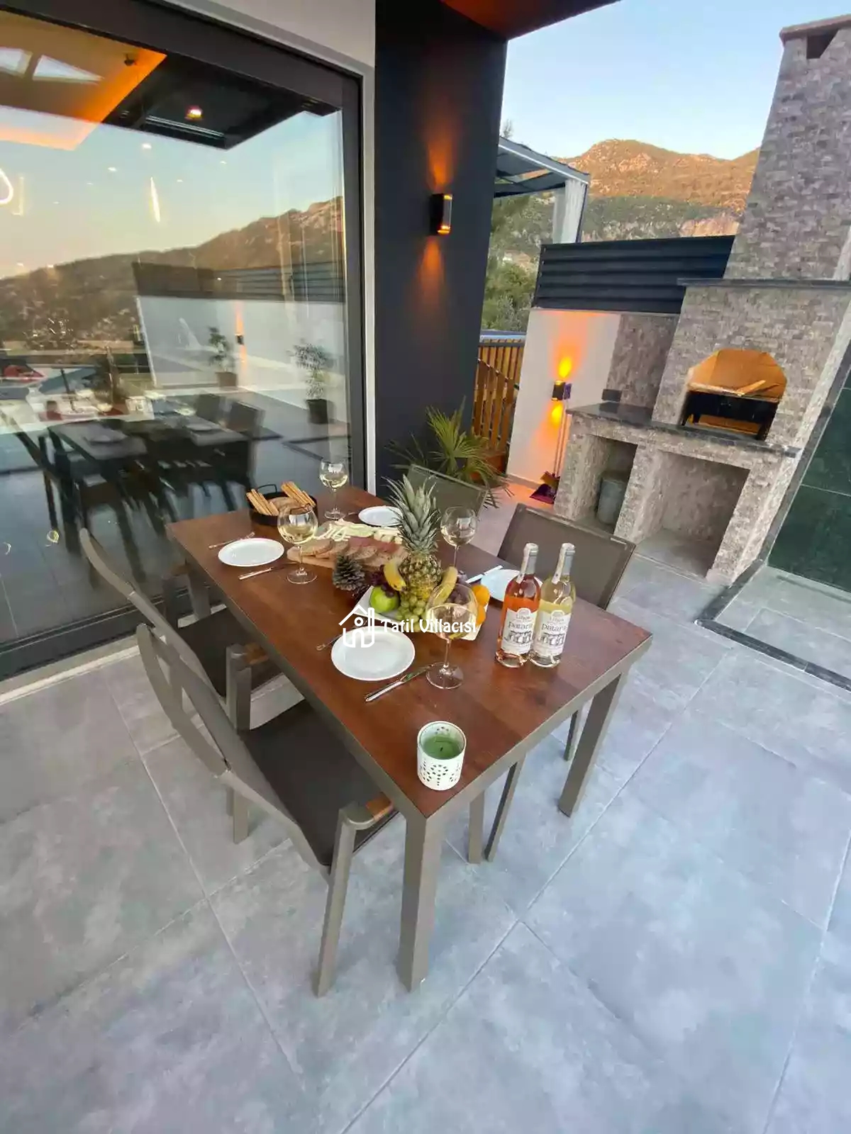Villa Güney Duo