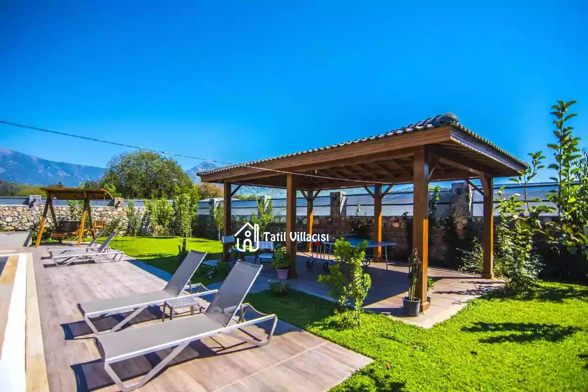 Villa Güneyli