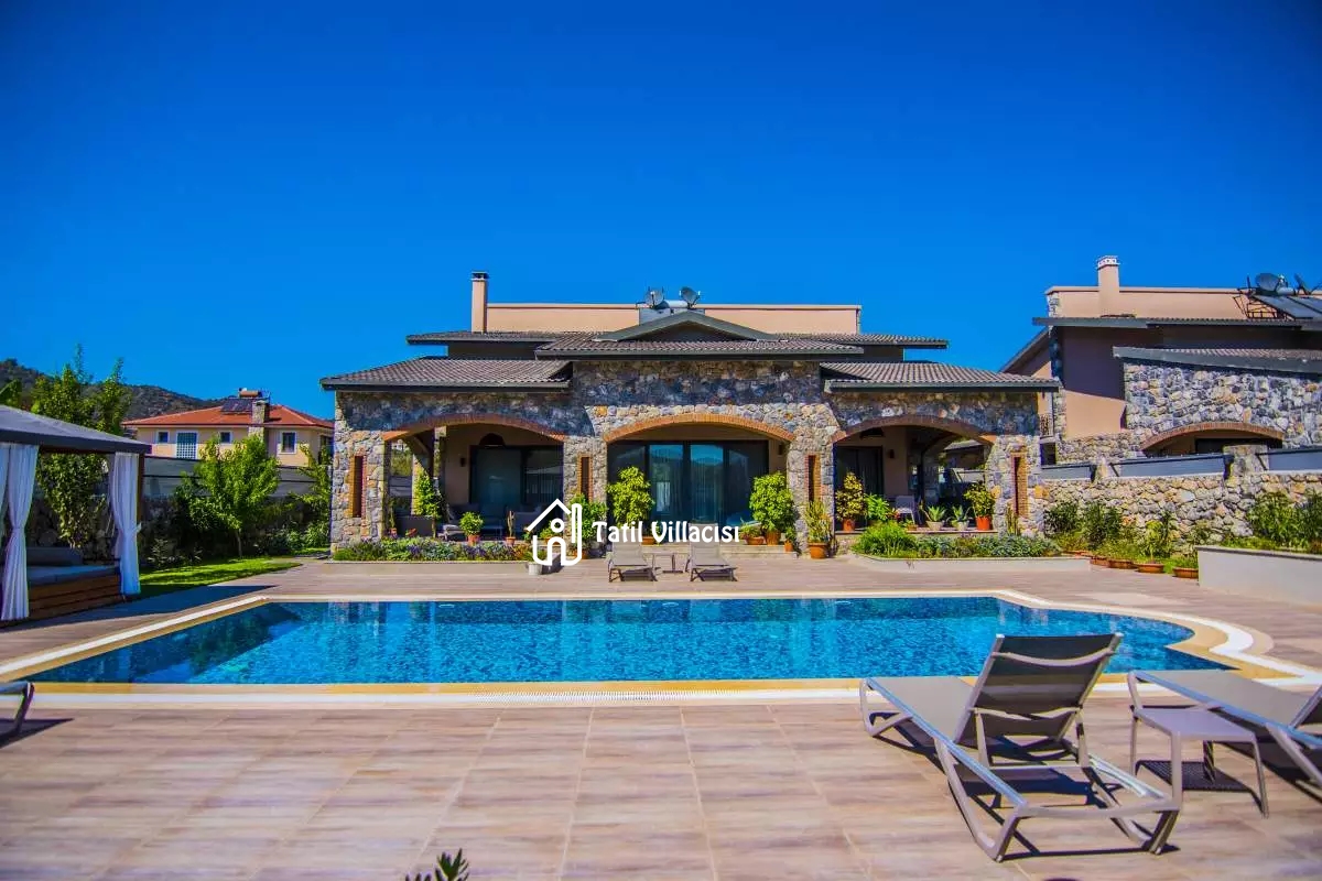 Villa Güneyli