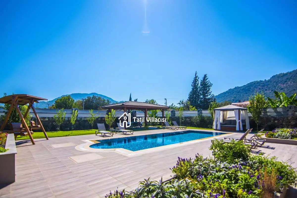 Villa Güneyli