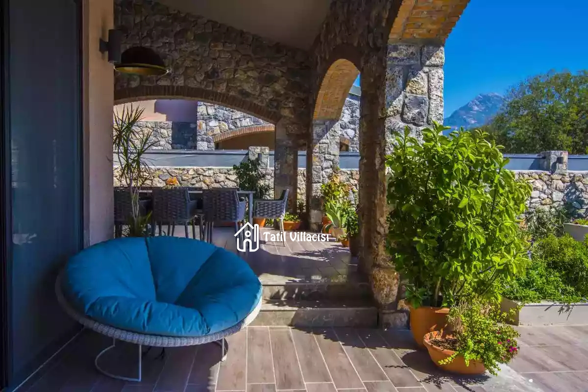 Villa Güneyli