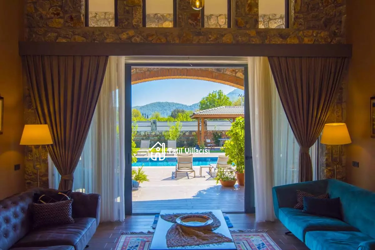 Villa Güneyli