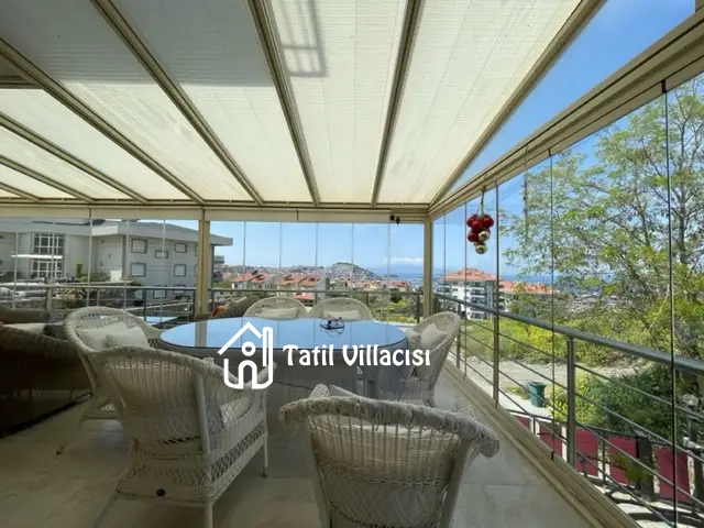 Villa Güzelada