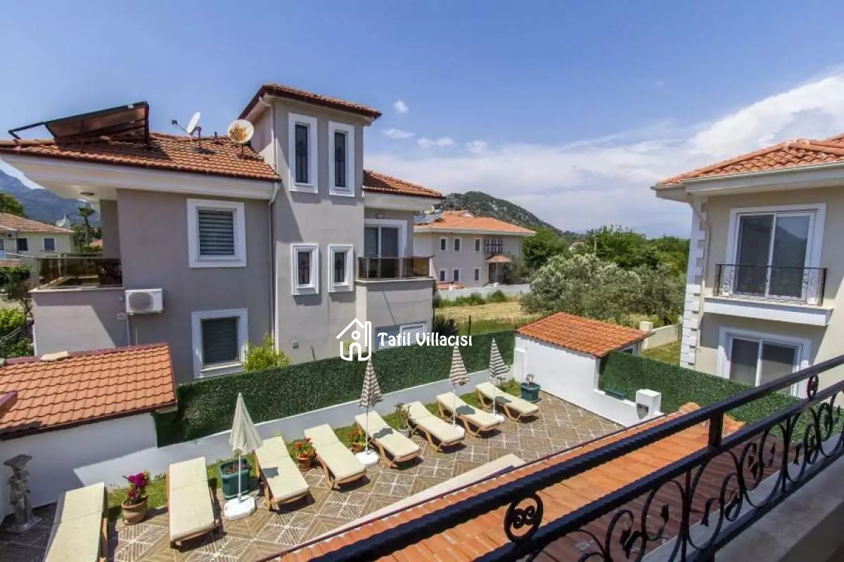 Villa Heyday